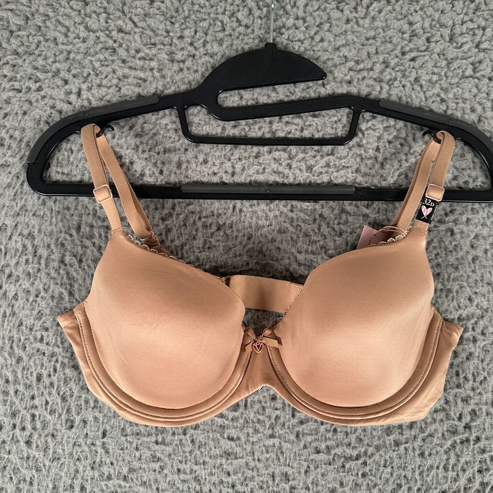 Victoria's Secret Nude/Tan T-Shirt Bra